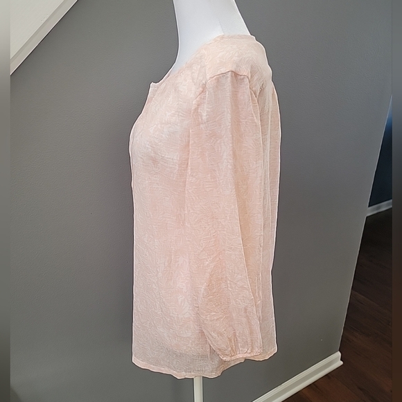 Tommy Bahama Women's Size Small Cotton Pink Button Up Shirt Blouse Comfort - Picture 3 of 7